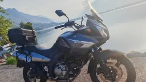 Suzuki V-Strom 650 (2008 - 11)  (2)