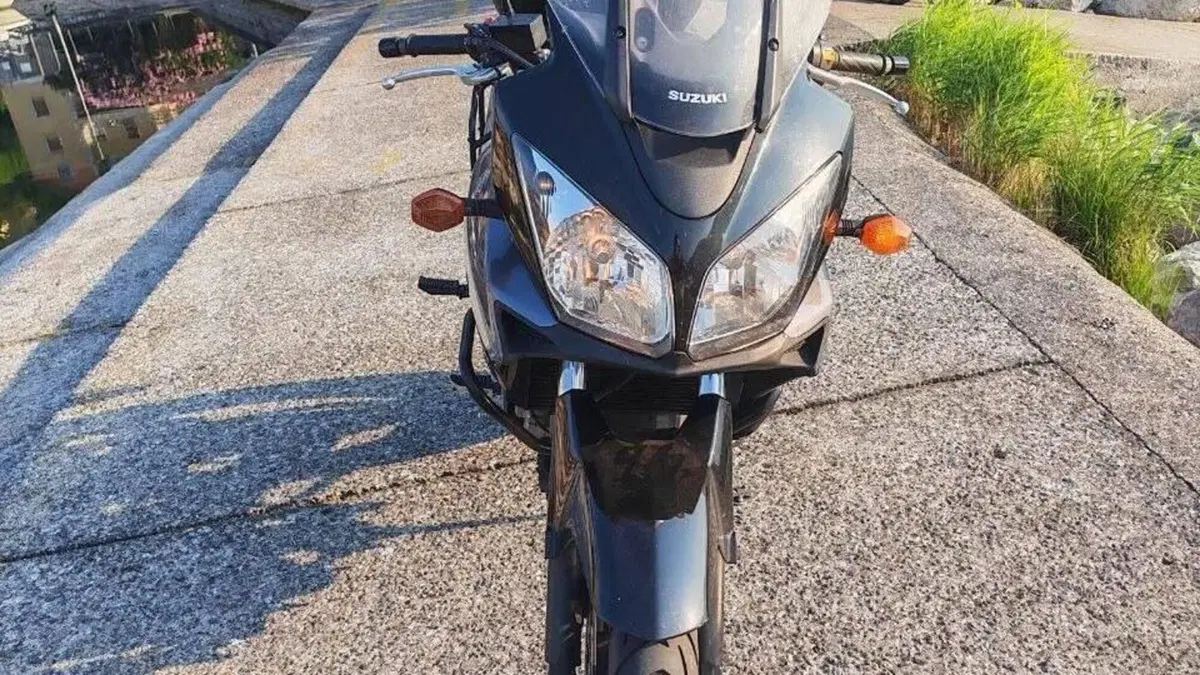Suzuki V-Strom 650 (2008 - 11)  (3)