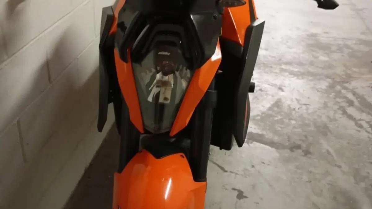 KTM 1290 Super Duke R ABS (2014 - 16)  (3)