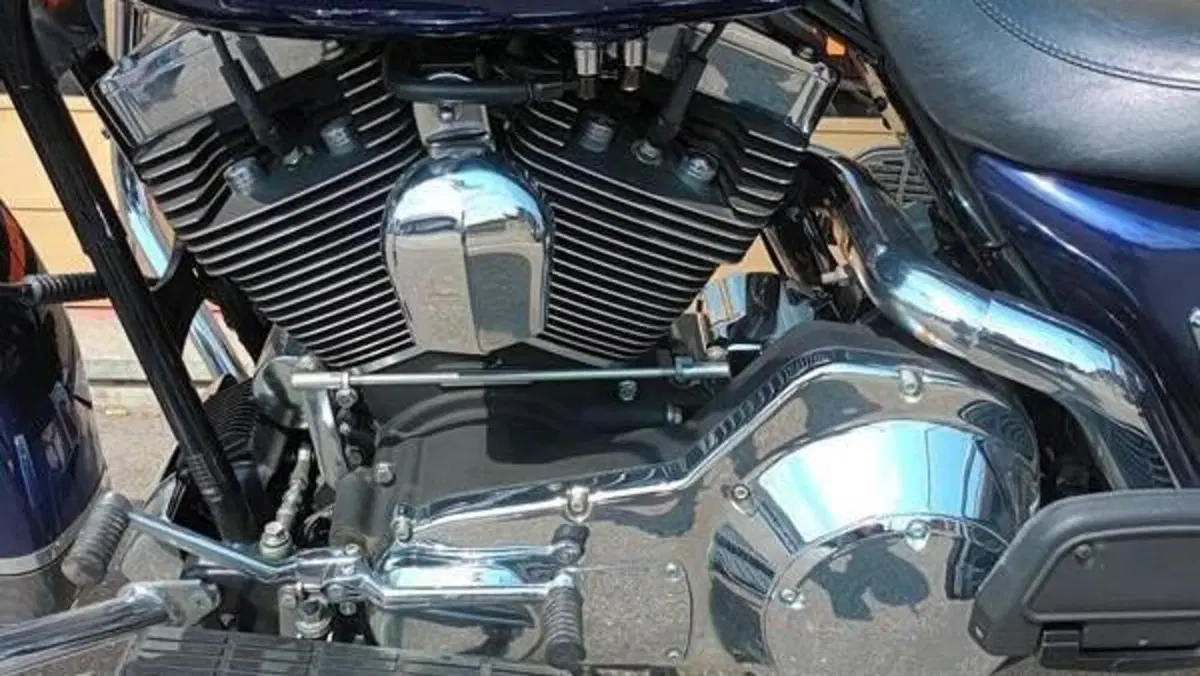 Harley-Davidson 1450 Road King Classic (1999 - 02) - FLHRCI  (9)