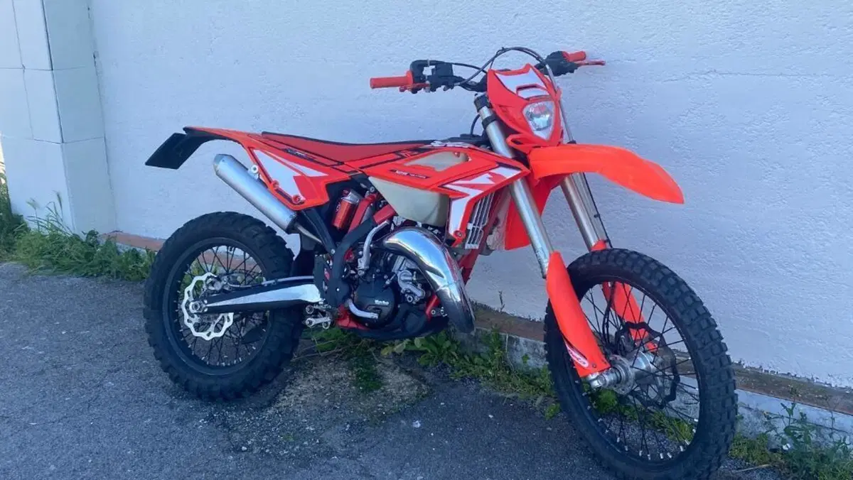Betamotor RR 125 2T Enduro (2024)  (5)