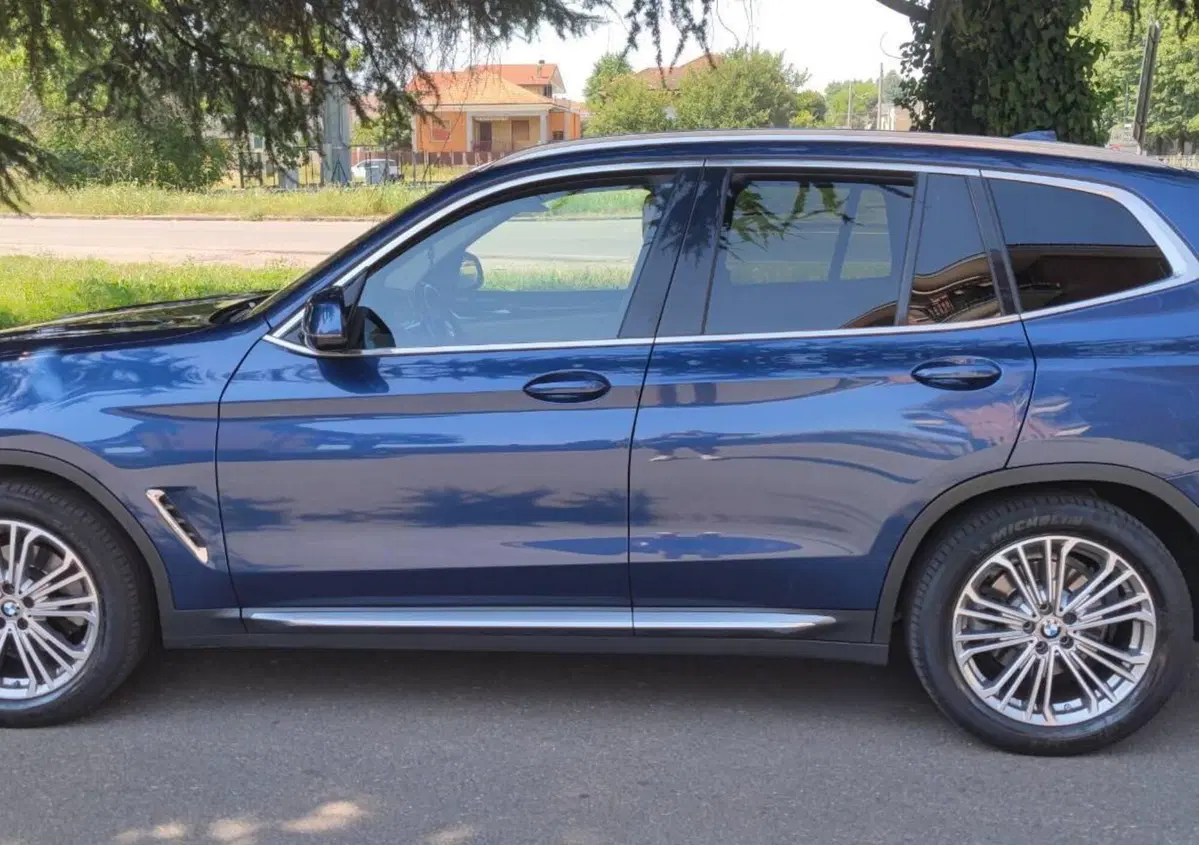 BMW X3 xDrive20d Luxury (9)