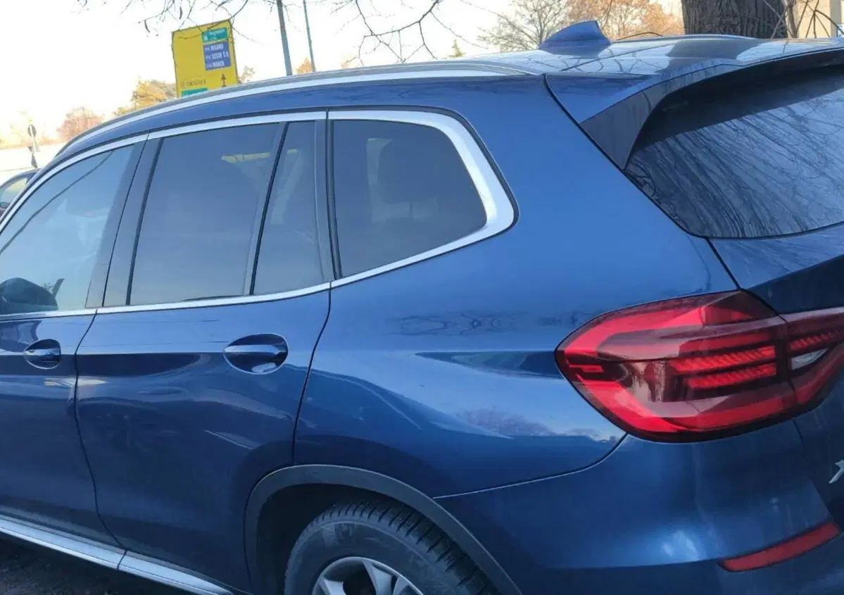 BMW X3 xDrive20d Luxury (11)