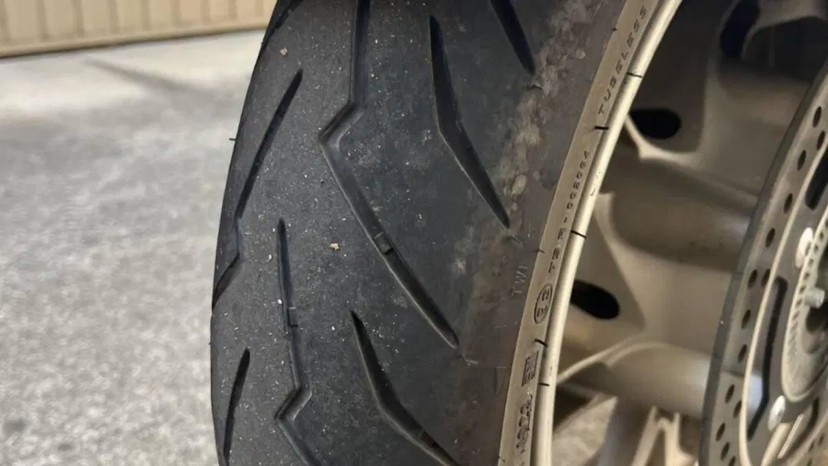Suzuki Burgman AN 400 ABS (2010 - 13)  (2)
