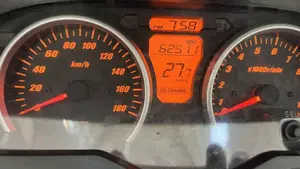 Suzuki Burgman AN 400 ABS (2010 - 13)  (3)