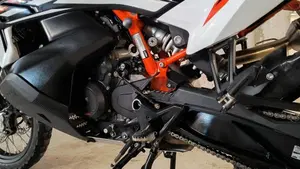 KTM 890 Adventure R (2021)  (3)