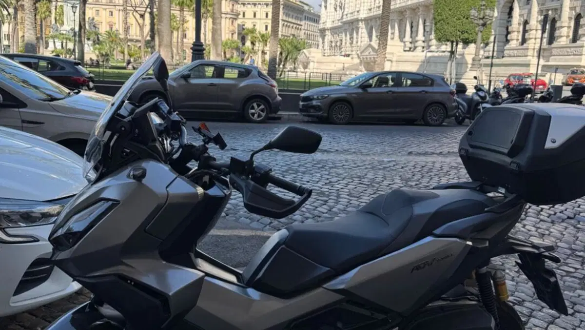 Honda ADV 350 (2025 - 26)  (2)