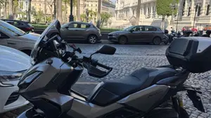 Honda ADV 350 (2025 - 26)  (2)