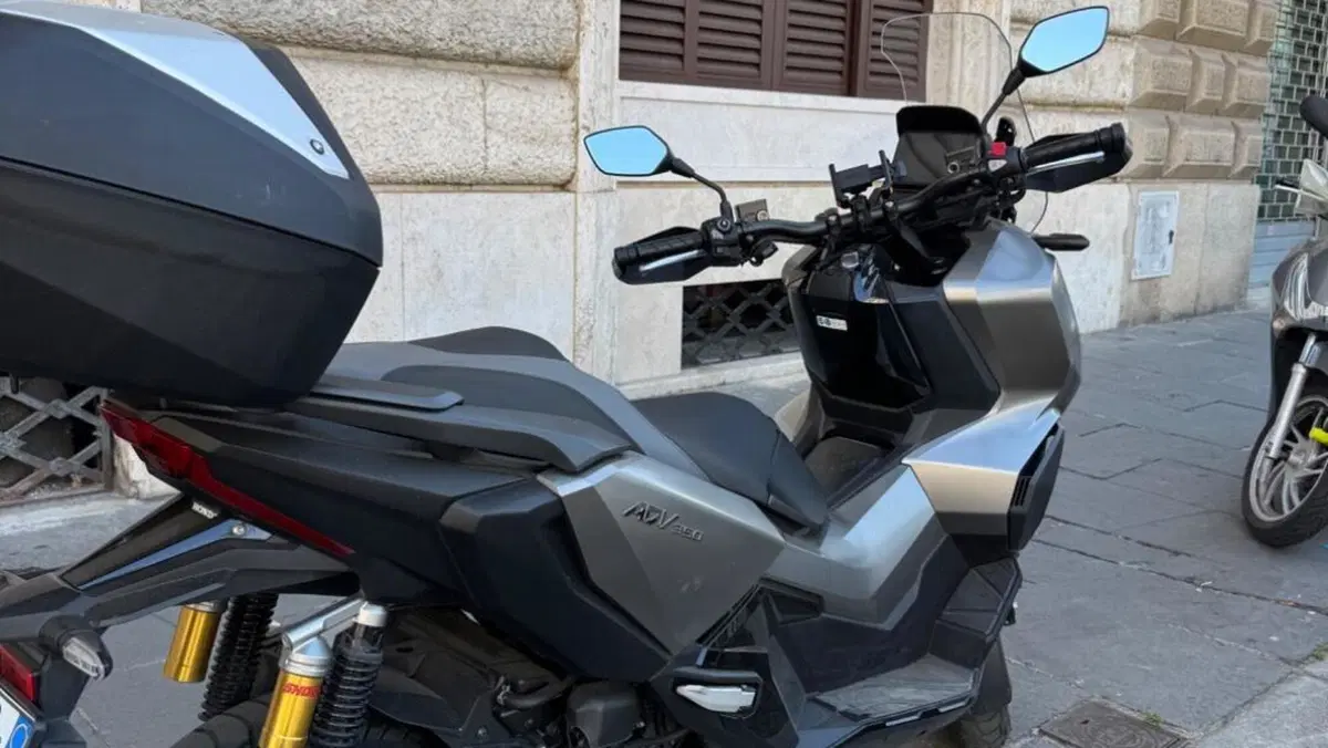 Honda ADV 350 (2025 - 26)  (3)