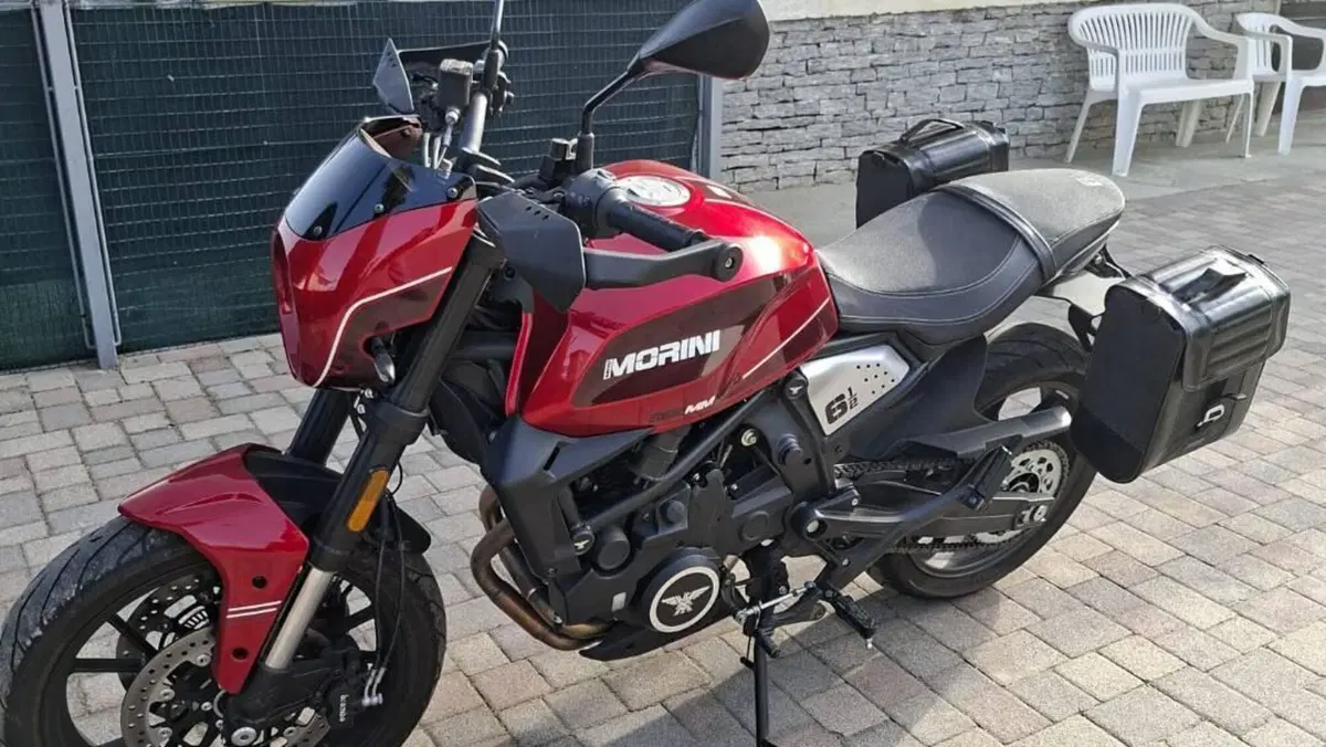 Moto Morini SEIEMMEZZO STR (2022 - 26) 