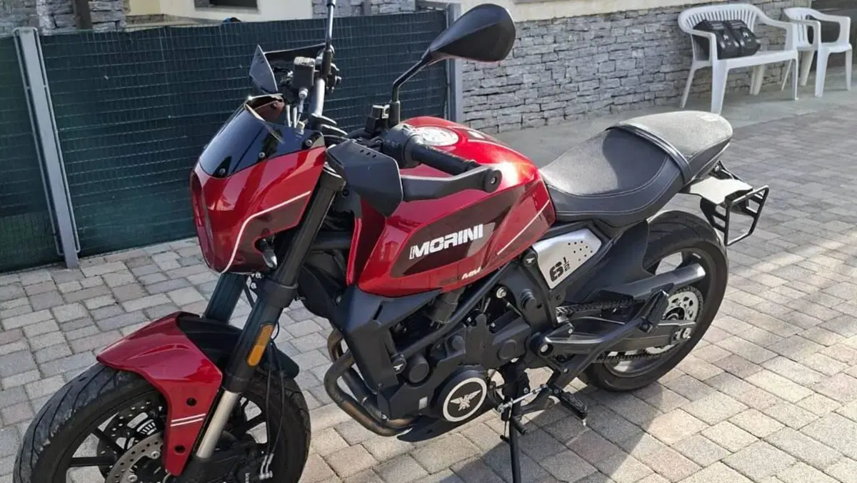 Moto Morini SEIEMMEZZO STR (2022 - 26)  (3)
