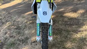 Husqvarna FE 250 (2023)  (3)