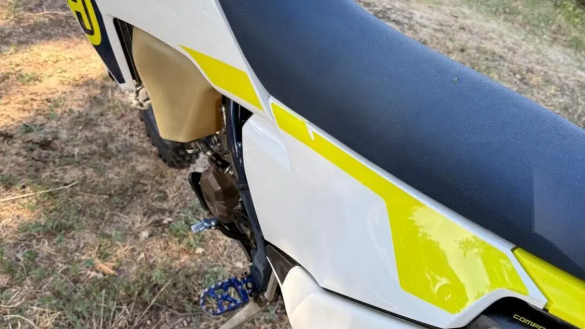Husqvarna FE 250 (2023)  (5)