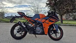 KTM RC 390 (2022 - 26) 