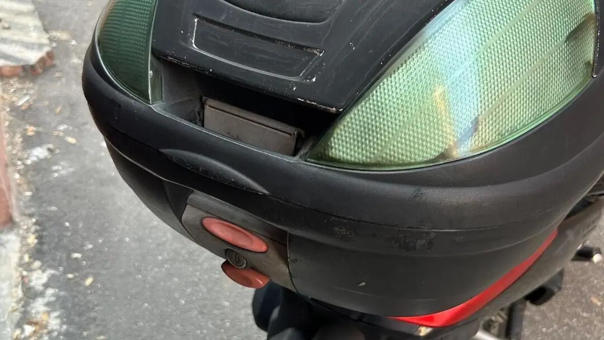 Yamaha X-Max 250 (2007 - 09)  (2)