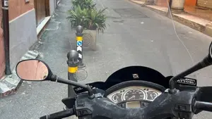 Yamaha X-Max 250 (2007 - 09)  (3)