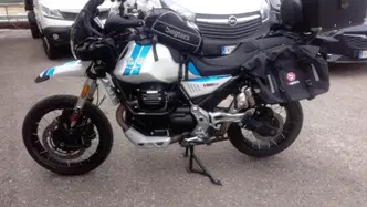 Moto Guzzi V85 TT (2021 - 23)