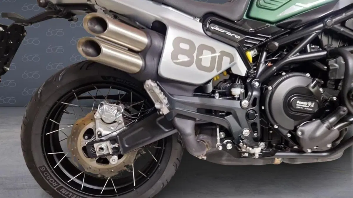 Benelli Leoncino 800 Trail (2022 - 26)  (6)