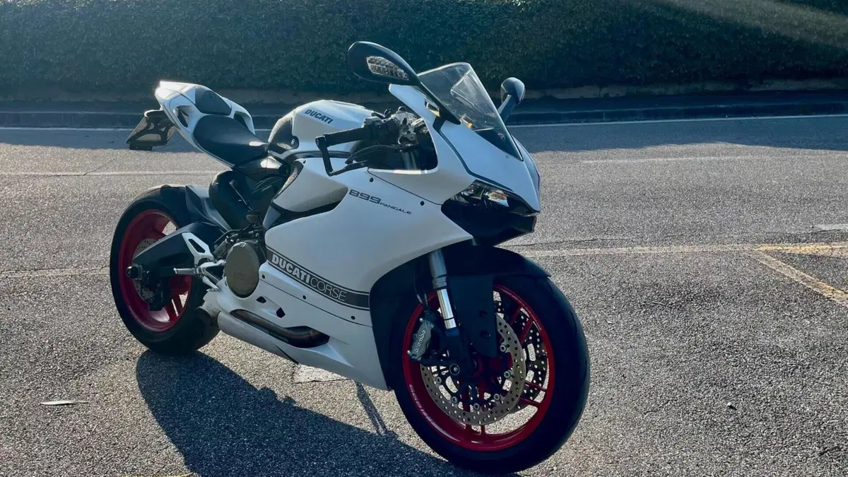 Ducati 899 Panigale ABS (2013 - 15)  (2)