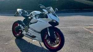 Ducati 899 Panigale ABS (2013 - 15)  (2)