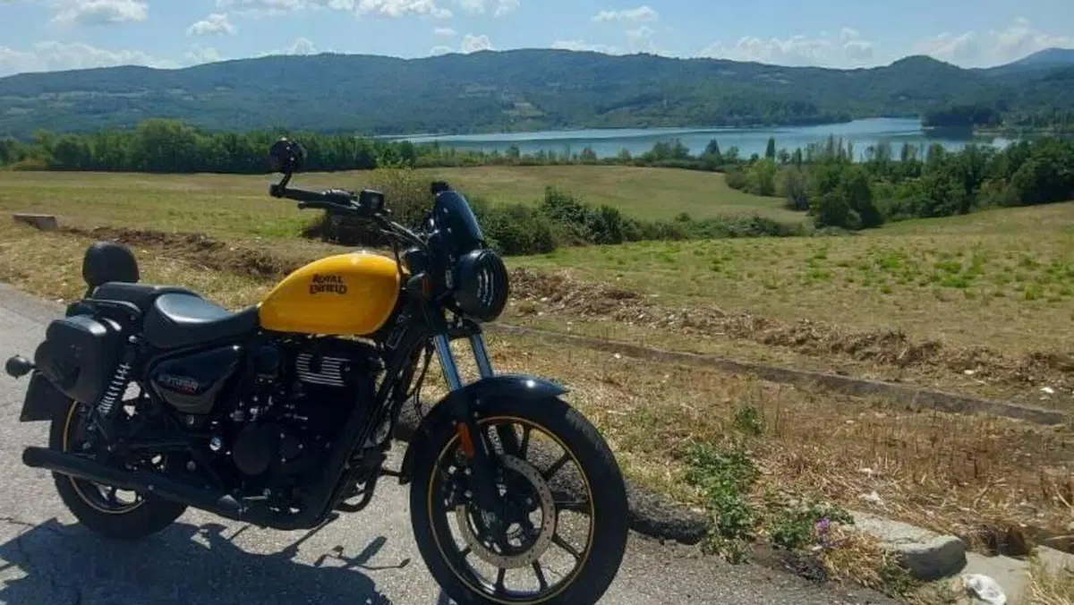 Royal Enfield Meteor 350 (2021 - 26)  (3)