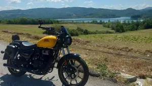 Royal Enfield Meteor 350 (2021 - 26)  (3)