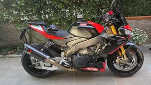 Aprilia Tuono V4 Factory SE-09 SBK (2024) 