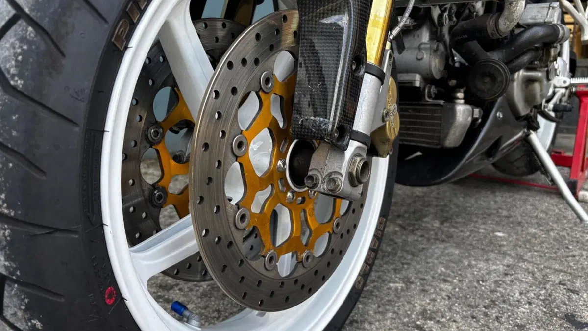 Ducati Monster S4R (2003 - 05)  (9)