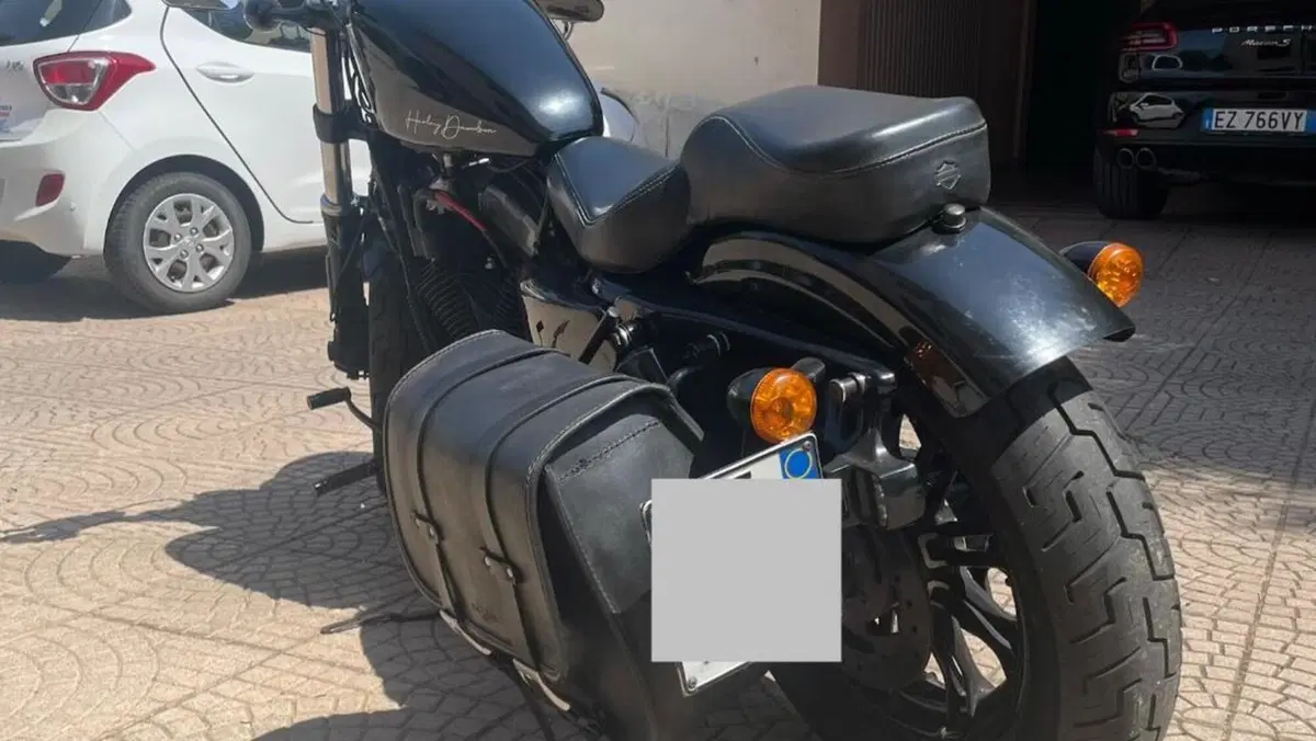 Harley-Davidson 1200 Forty-Eight (2010 - 15)  (5)