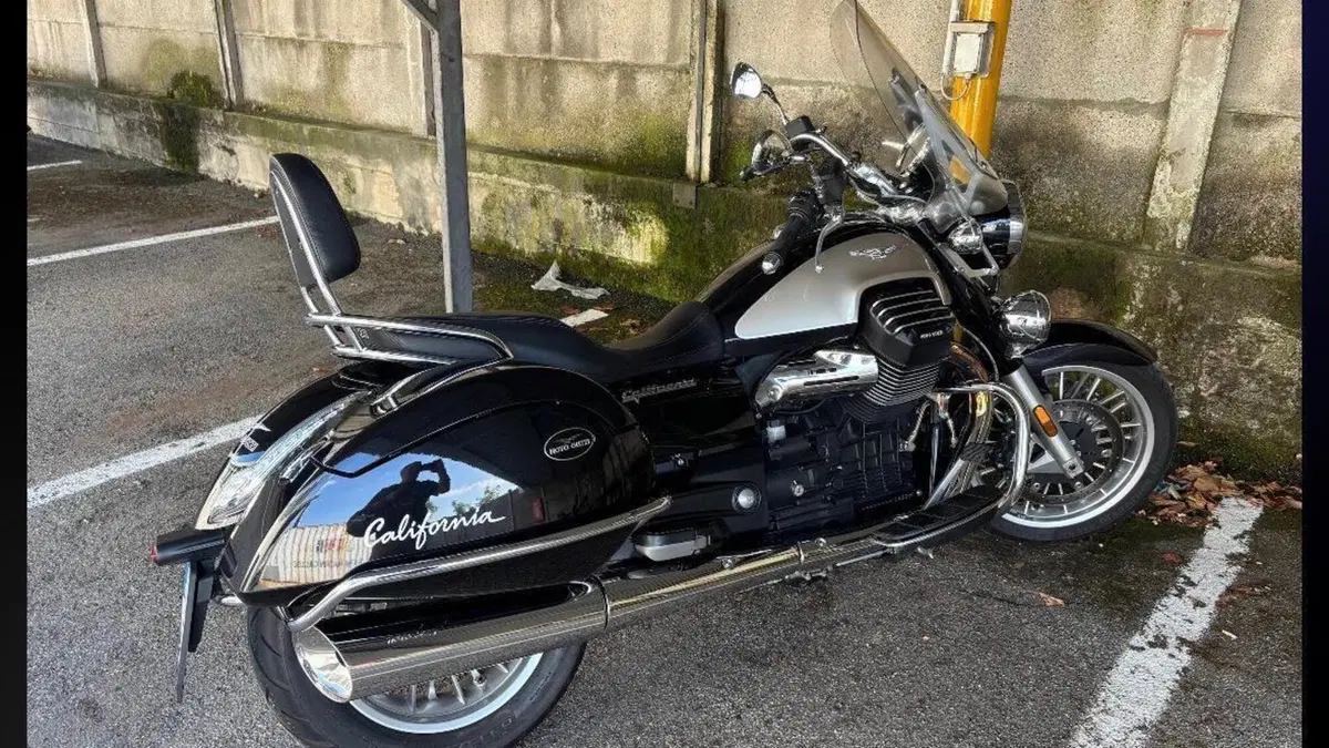 Moto Guzzi California 1400 Touring (2017 - 20)  (9)