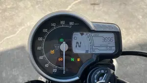 Triumph Speed 400 (2024 - 26)  (7)