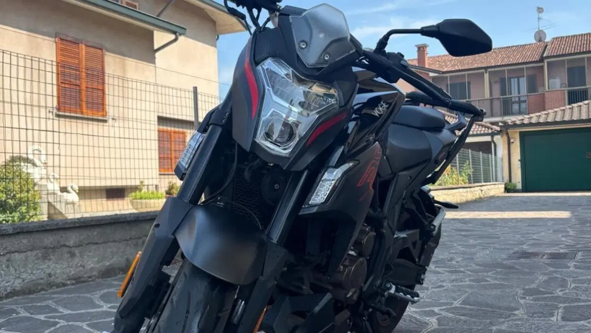 Voge Brivido 300R (2021 - 24)  (4)
