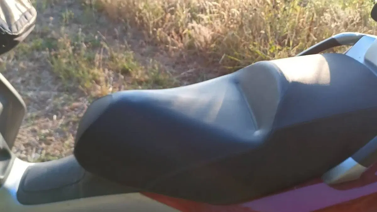 Piaggio MP3 400 Touring (2011 - 12)  (9)
