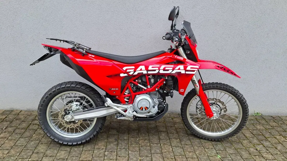 GASGAS ES 700 (2022 - 26)  (2)