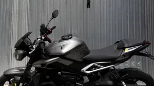 Triumph Street Triple 765 R (2023 - 26) 