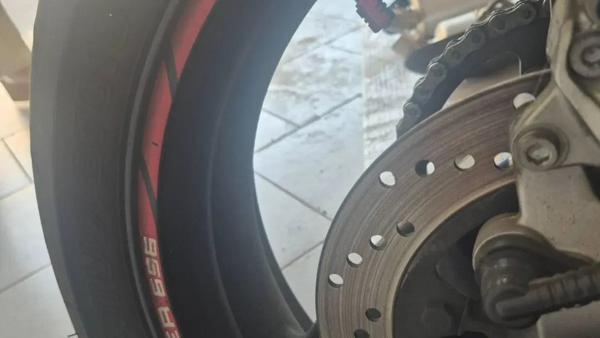 Ducati Monster 696 ABS (2009 - 14)  (11)