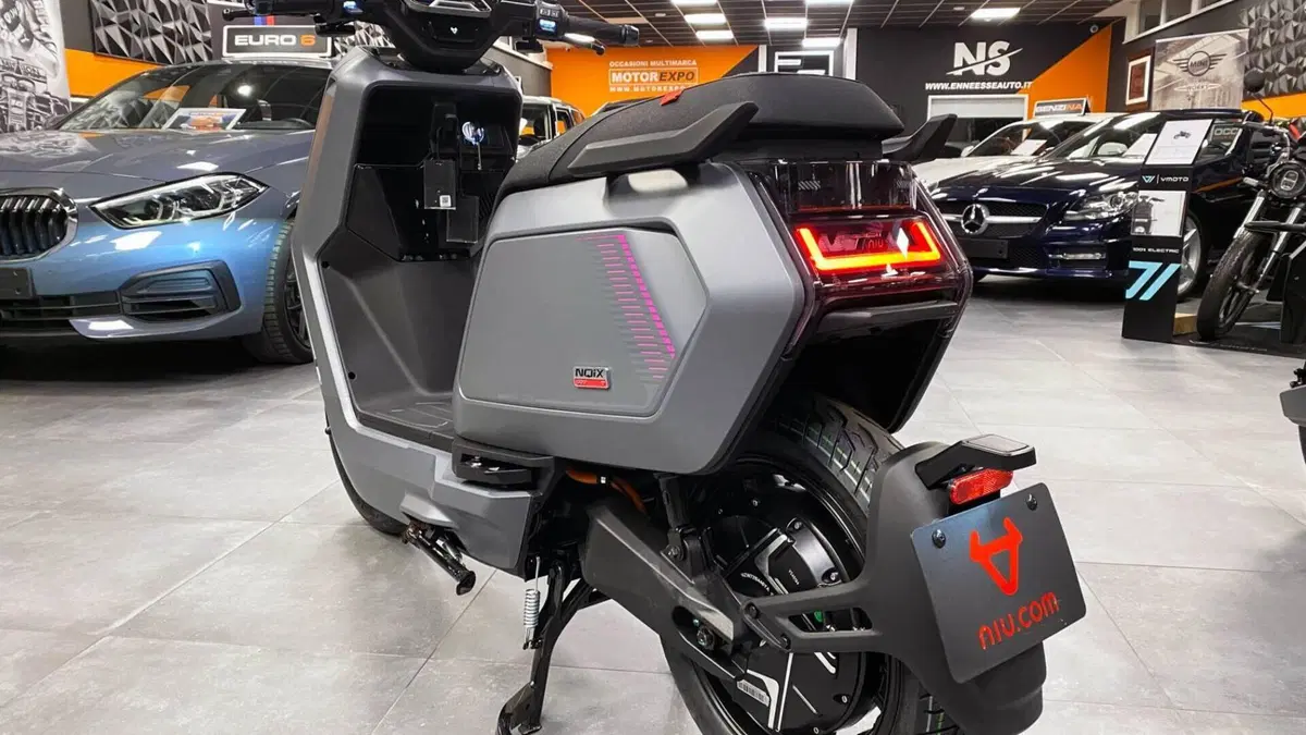 Niu NQiX 500 (2025 - 26)  (3)
