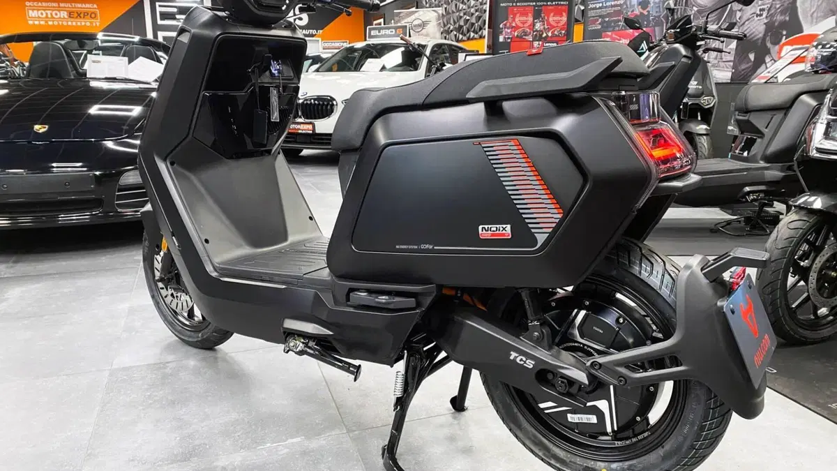 Niu NQiX 500 (2025 - 26)  (8)