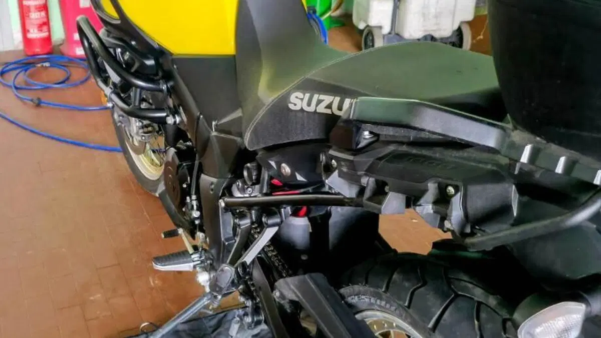 Suzuki V-Strom 1000 (2017 - 20)  (15)