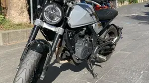 Brixton Motorcycles Crossfire 500 X (2021 - 26) 