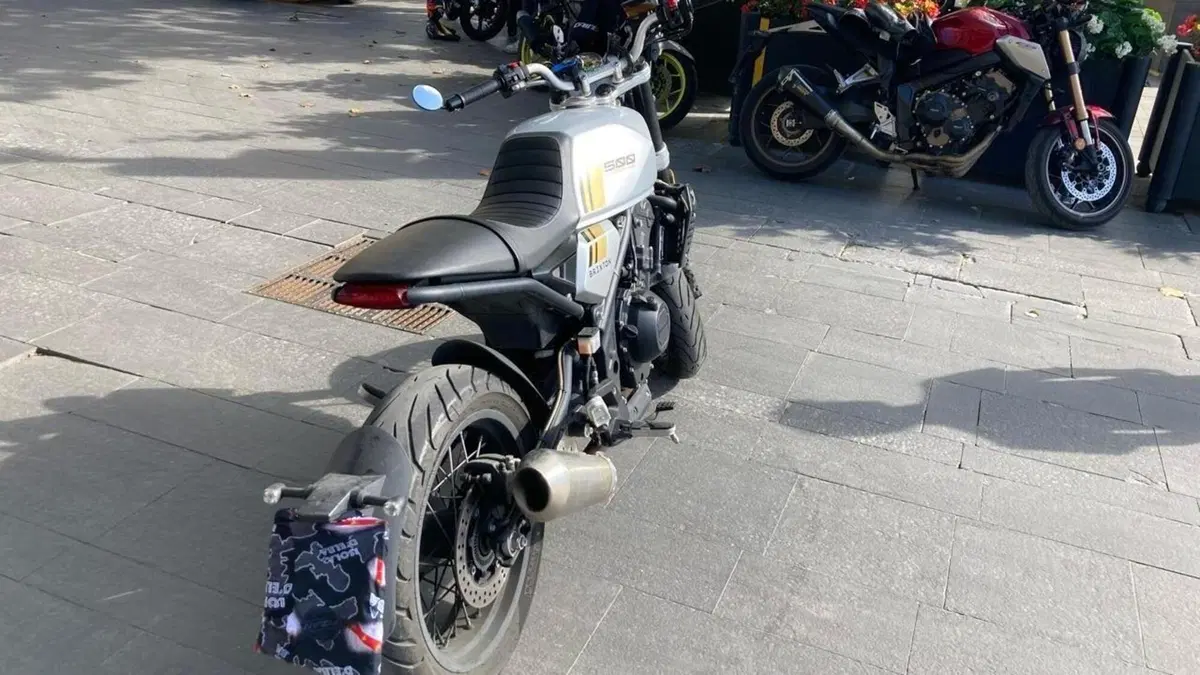 Brixton Motorcycles Crossfire 500 X (2021 - 26)  (3)
