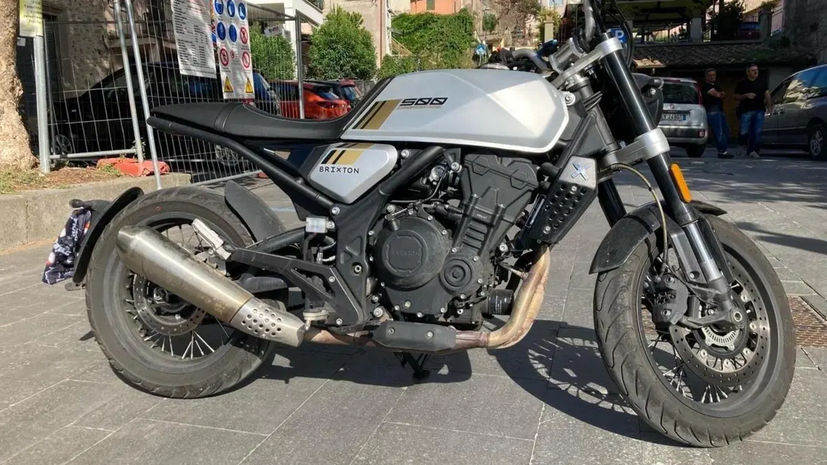 Brixton Motorcycles Crossfire 500 X (2021 - 26)  (4)