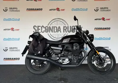 Moto Guzzi V7 Stone (2021 - 24) - Annuncio 10048718
