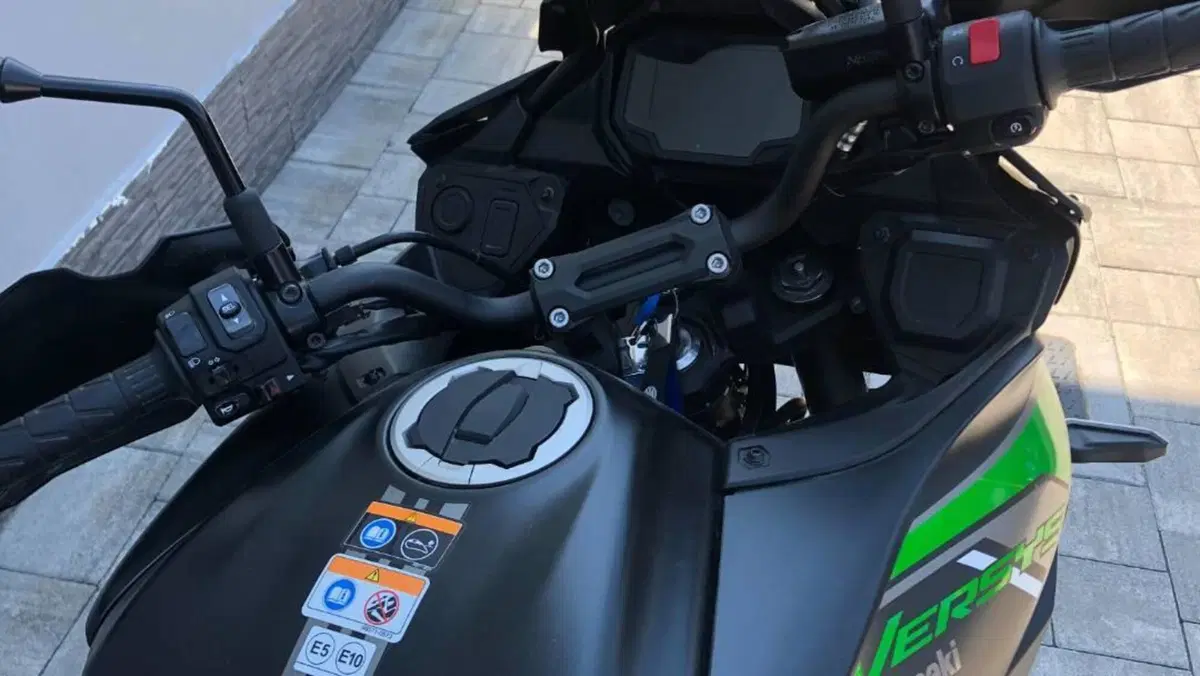 Kawasaki Versys 650 (2021 - 24)  (8)