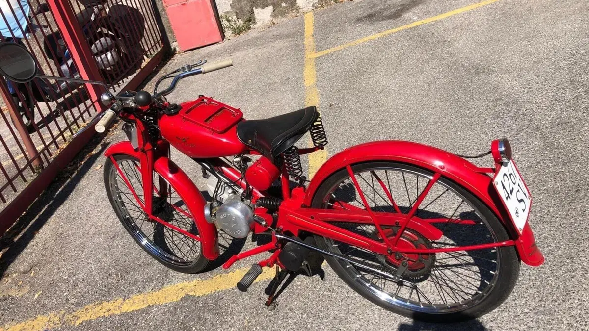 Moto Guzzi   (3)
