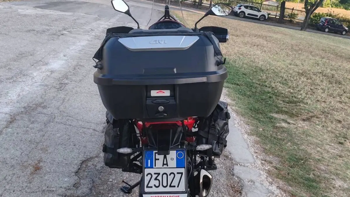 Moto Morini X-Cape 650 (2021 - 26)  (9)