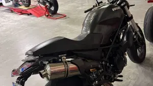 Ducati Monster 695 (2006 - 08)  (3)