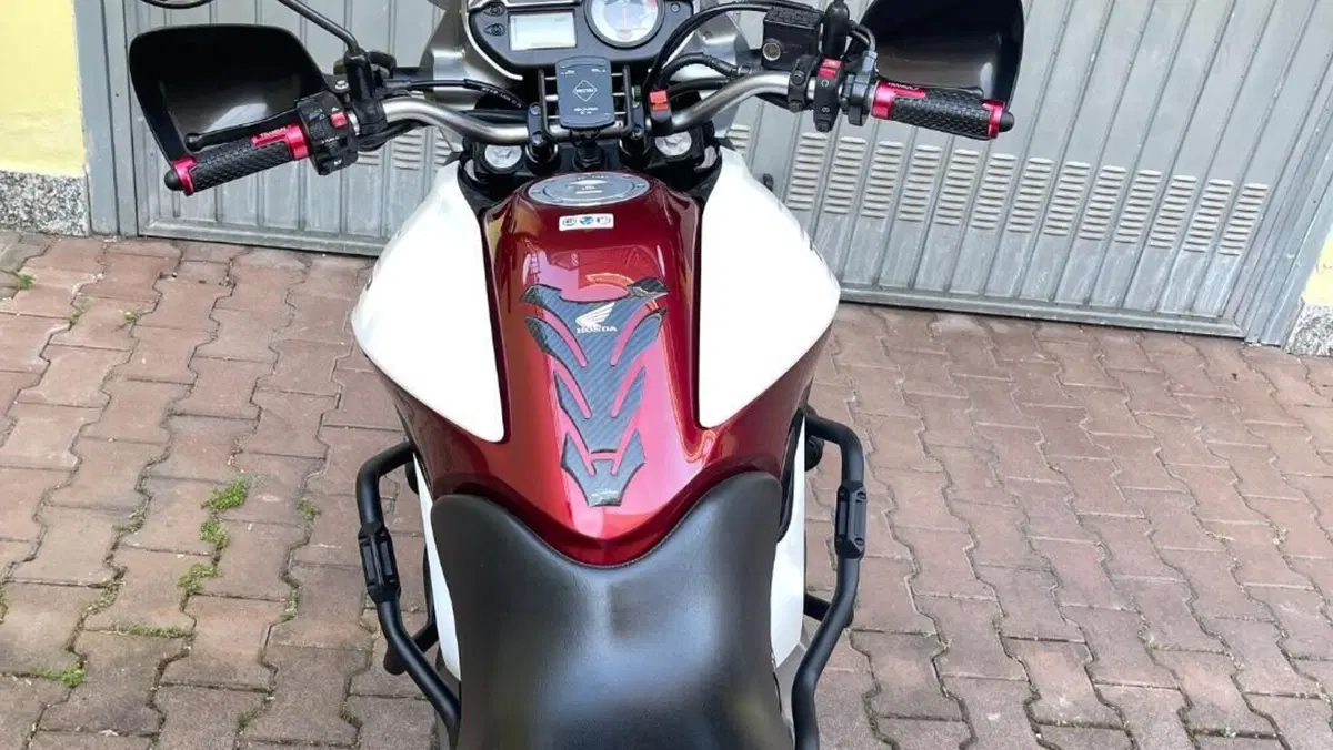 Honda Transalp XL 700 V (2007 - 2013)  (5)