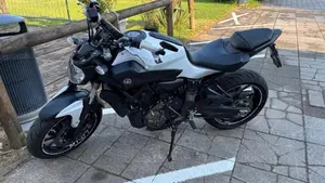 Yamaha MT-07 (2017 - 18)  (4)