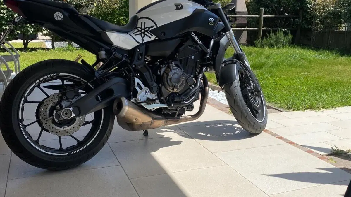 Yamaha MT-07 (2017 - 18)  (7)